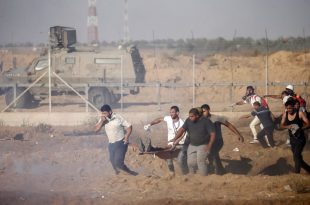استشهاد أربعة فلسطينيين بنيران قوات الاحتلال الإسرائيلي بالقرب من السياج الحدودي لقطاع غزة